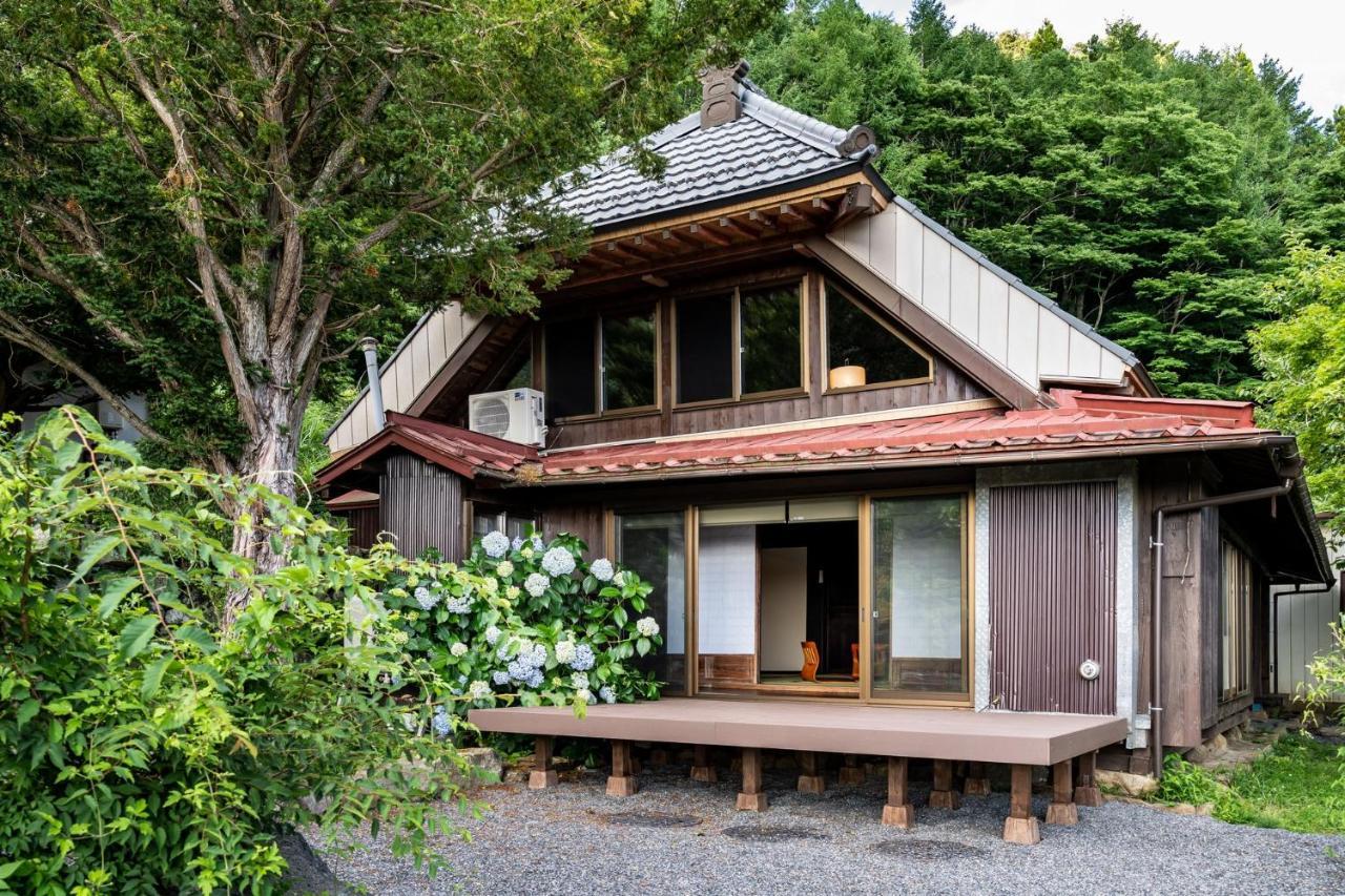 Livegrace House Lake Saiko 西湖古民家 Yamanashi  Ngoại thất bức ảnh